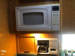 2000 Custom Conversion 4500 MCI 102, $ 55,000