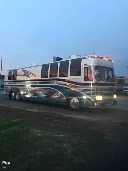 1994 Prevost XL40 Hoffman, $ 100,000
