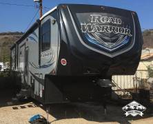 2016 Heartland Road Warrior 413, $ 64,000
