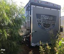 2016 Heartland Road Warrior 413, $ 64,000