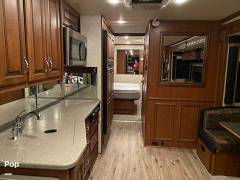 2011 Fleetwood Southwind 32VS, $ 52,000