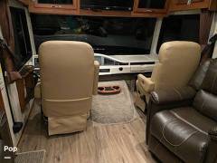 2011 Fleetwood Southwind 32VS, $ 52,000