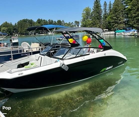2022 Yamaha AR250, $ 65,600.00