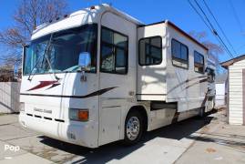1999 Country Coach Intrigue 36' Slide, $ 38,900