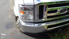 2017 Coachmen Freelander 31BH, $ 70,000