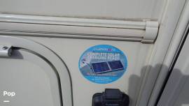 2017 Coachmen Freelander 31BH, $ 70,000