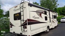 2017 Coachmen Freelander 31BH, $ 70,000