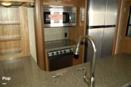 2017 Keystone Montana Legacy 3440RL, $ 69,900
