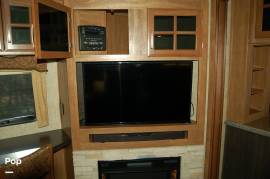 2017 Keystone Montana Legacy 3440RL, $ 69,900