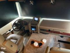 2015 Fleetwood Bounder 33 C, $ 65,000