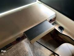 2015 Fleetwood Bounder 33 C, $ 65,000