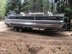 2016 Sun Tracker FISHIN' BARGE 24 DLX XP3, $ 42,250.00