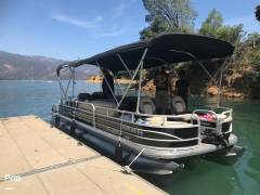 2016 Sun Tracker FISHIN' BARGE 24 DLX XP3, $ 42,250.00