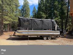 2016 Sun Tracker FISHIN' BARGE 24 DLX XP3, $ 42,250.00