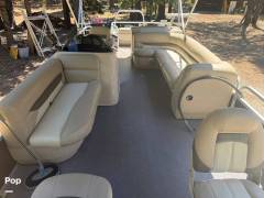 2016 Sun Tracker FISHIN' BARGE 24 DLX XP3, $ 42,250.00