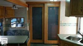 2005 Thor Motor Coach Chateau 27J, $ 14,500