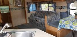 2005 Thor Motor Coach Chateau 27J, $ 14,500