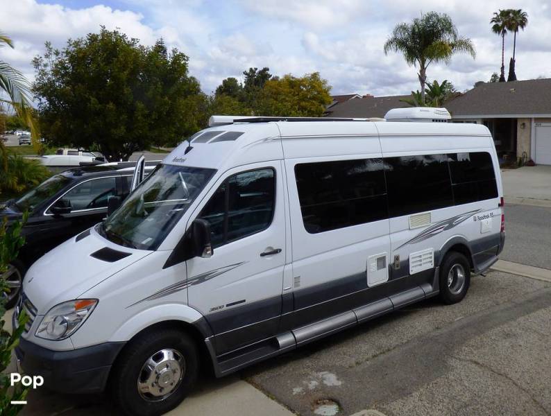 2013 Roadtrek RS Adventurous, $ 108,000