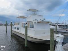 1973 Chris-Craft Aquahome, $ 184,000.00