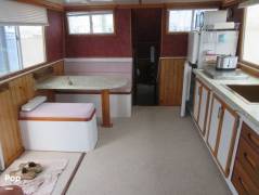 1973 Chris-Craft Aquahome, $ 184,000.00