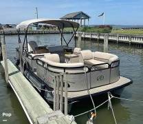 2019 Avalon GS 2385 RF, $ 27,000.00