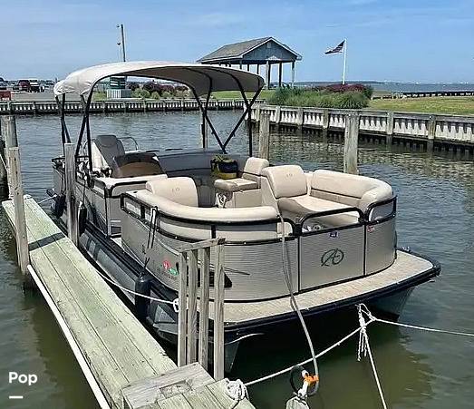 2019 Avalon GS 2385 RF, $ 27,000.00