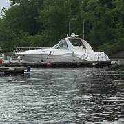 1999 Sea Ray 400 Sundancer Gold Edition, $ 112,000.00