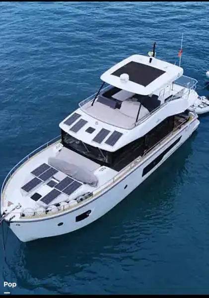 2020 Cranchi T55 Trawler, $ 700,000.00