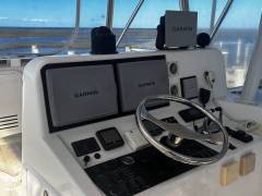 2005 Luhrs 41 Convertible, $ 220,000.00