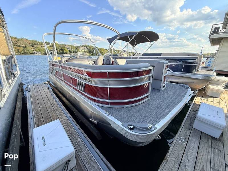 2024 Bennington 23 LPD, $ 39,000.00