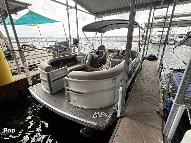 2023 Barletta Cabrio 22 QC, $ 30,000.00