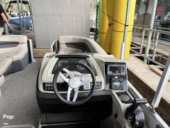 2023 Barletta Cabrio 22 QC, $ 30,000.00