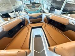 2024 Supreme S220, $ 57,000.00