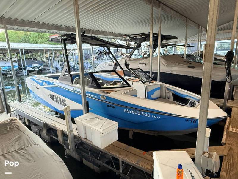 2023 Axis T220, $ 50,000.00