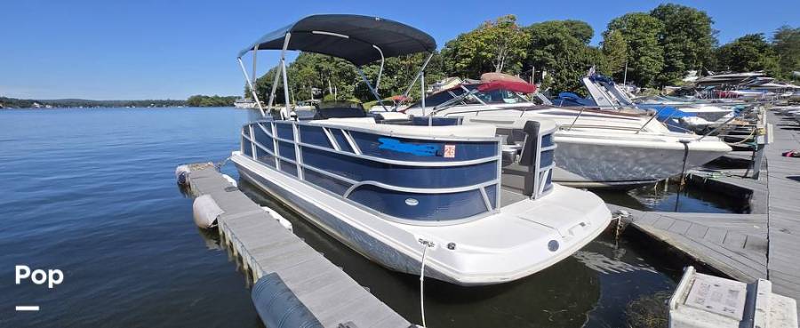 2023 Hurricane FunDeck 2260, $ 27,500.00