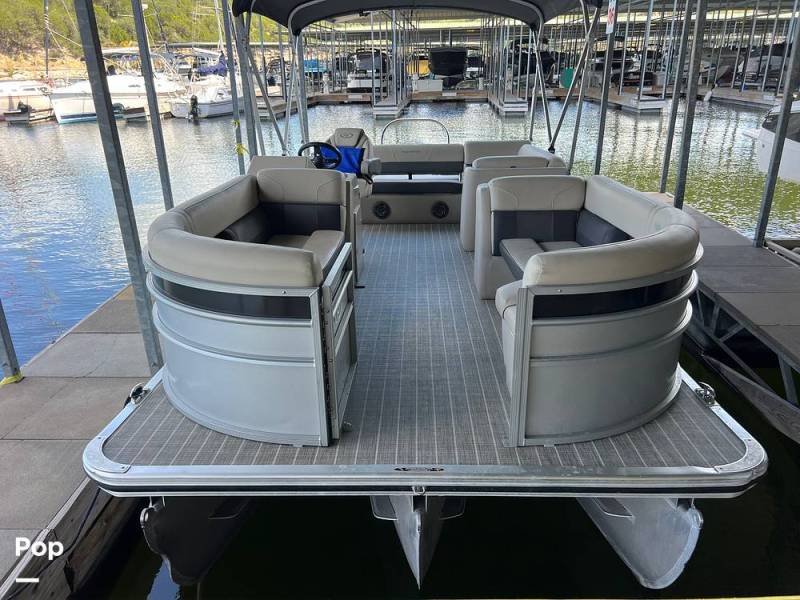 2023 Harris Cruiser 230, $ 32,000.00
