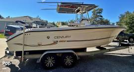 2001 Century 2600 CC, $ 31,150.00