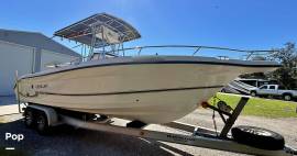 2001 Century 2600 CC, $ 31,150.00