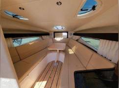 2013 Regal 28 EXPRESS, $ 57,600.00