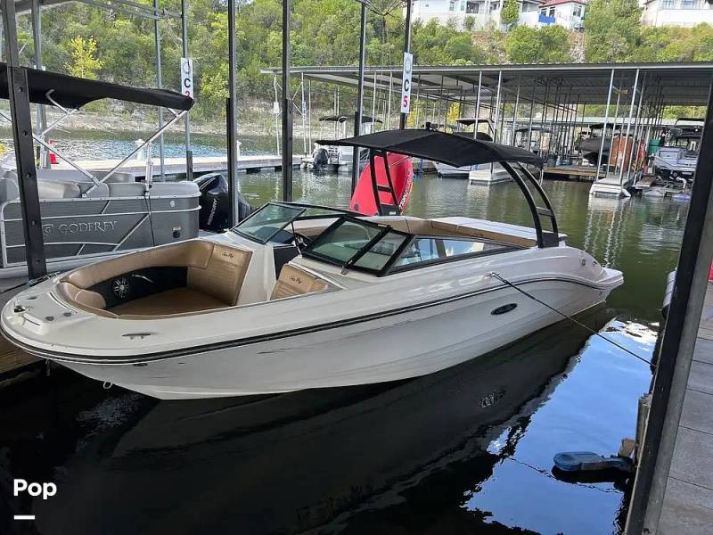 2023 Sea Ray SPX 230 IO, $ 38,500.00