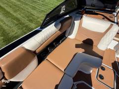 2021 Malibu M220, $ 150,000.00