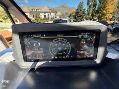 2021 Malibu M220, $ 150,000.00