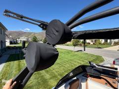 2021 Malibu M220, $ 150,000.00