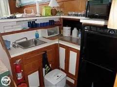 1987 Silverton 37 Convertible, $ 24,950.00