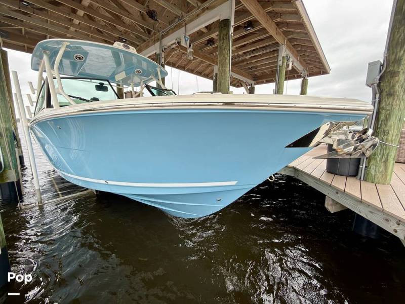 2023 Cobia 280 DC, $ 189,900.00