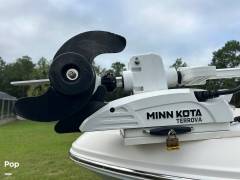 2019 Robalo R-180 CC, $ 37,000.00