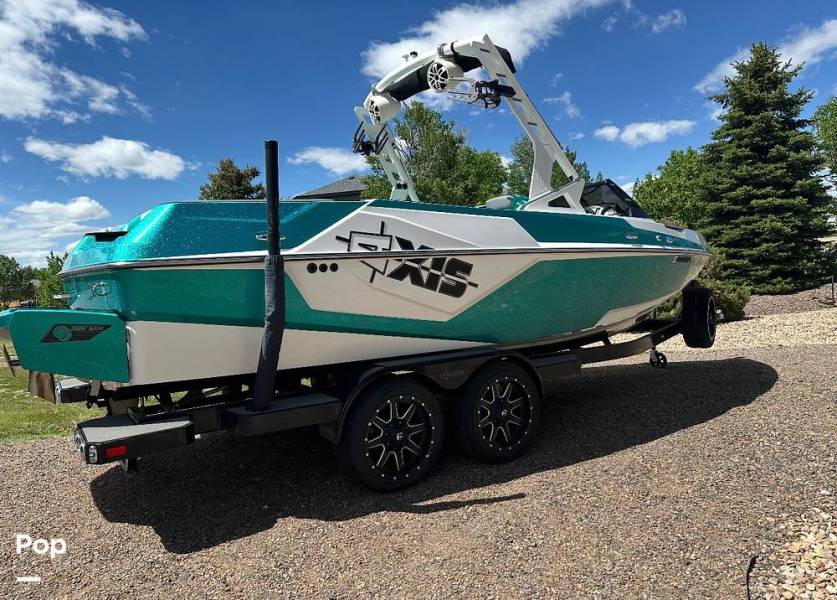 2019 Axis T22, $ 74,500.00