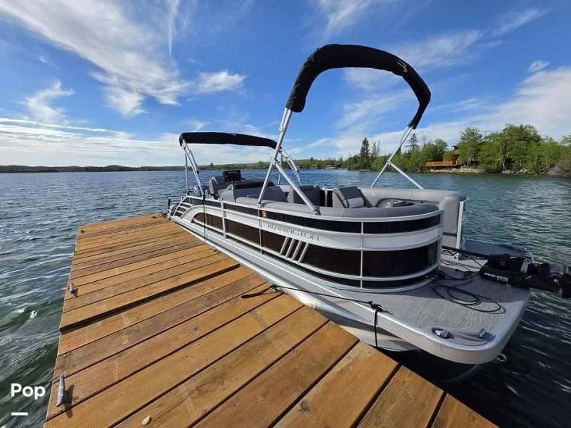 2021 Bennington 24 LXSB, $ 67,900.00