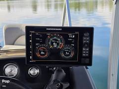 2021 Bennington 24 LXSB, $ 67,900.00