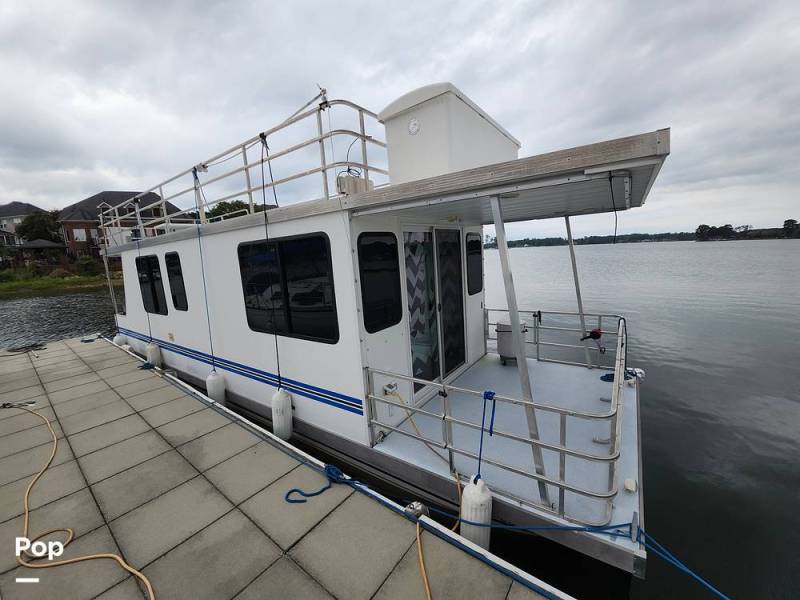2016 Catamaran Cruisers 35 x 10 Single Stateroom, $ 70,750.00